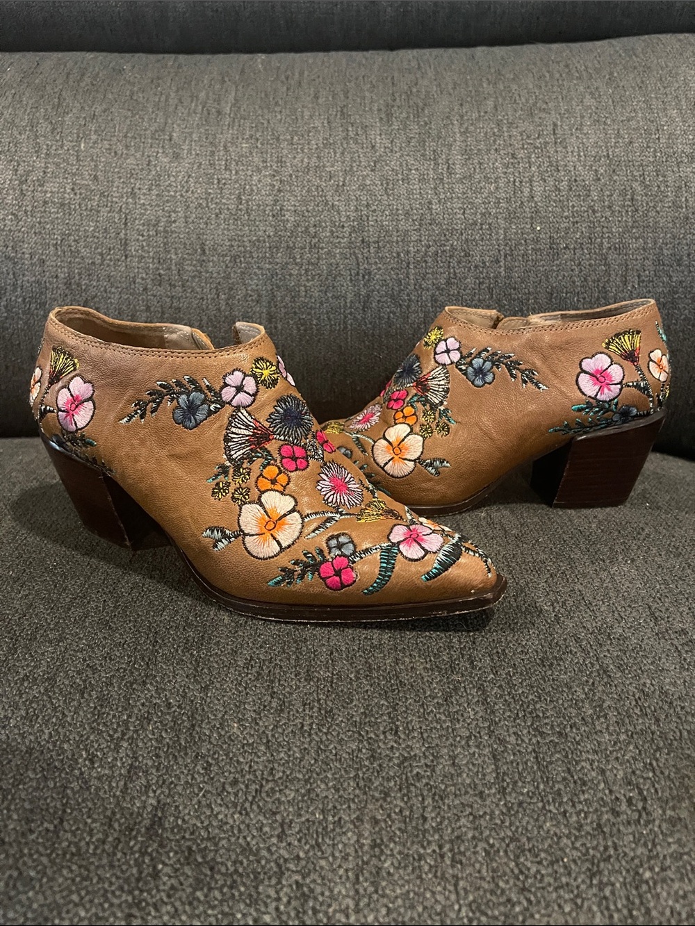 Donald J. Pliner Brown Embroidered Floral Pointed Ankle Boots - Picture 2 of 2